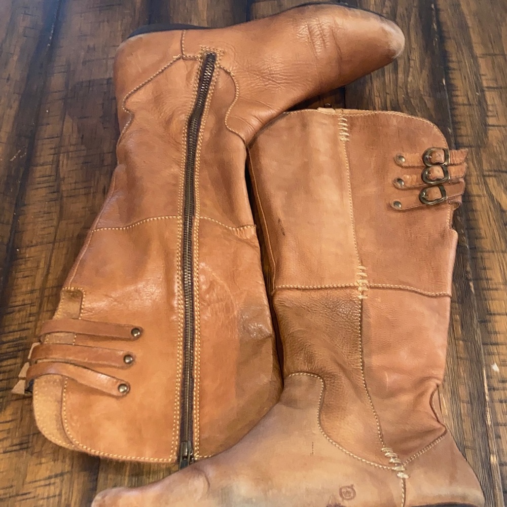 Women's Tan Leather Boots